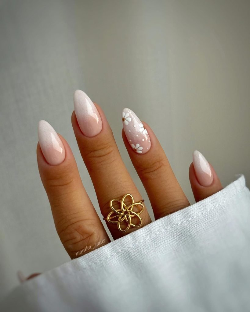 00002 Classy Professional Nails For Work - Professional Nails for Work should be polished, sophisticated, and practical. Whether you prefer a minimalist look or a touch of creativity, professional nails for work should strike the right balance between style and workplace appropriateness. From classic nude tones to elegant French tips, choosing the right work-appropriate nails enhances your overall appearance while maintaining a polished, office-ready look.