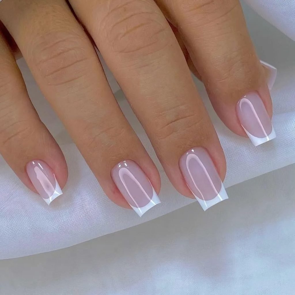 00013 Simple pink nails - I’ve always loved pink nail ideas, especially when they’re elegant and simple because it bring out a soft, classy vibe without being too loud. The way simple pink nails look on your hands, it’s like they whispers sophistication while still being playful.