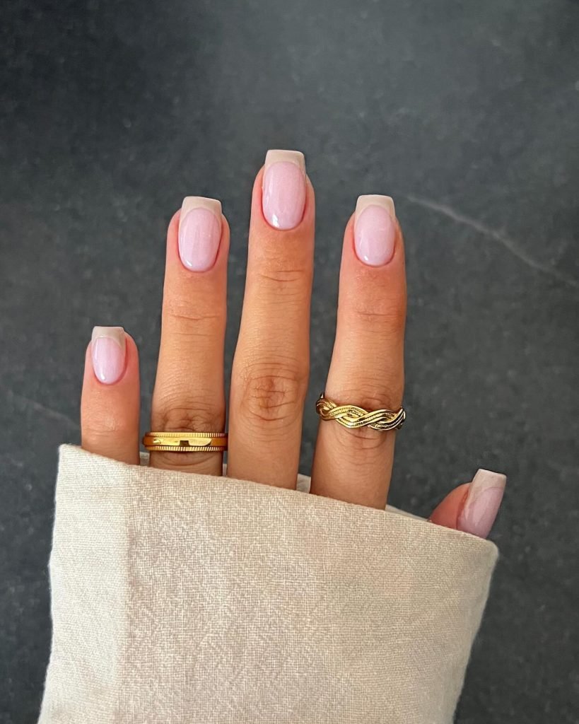 00016 Simple pink nails - I’ve always loved pink nail ideas, especially when they’re elegant and simple because it bring out a soft, classy vibe without being too loud. The way simple pink nails look on your hands, it’s like they whispers sophistication while still being playful.