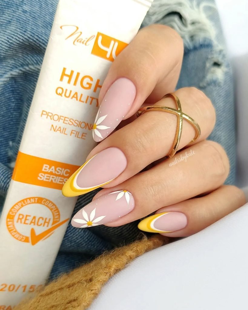 00011 Yellow Flower Nails - Whenever I think of summer, sunshine, and all things bright, I instantly picture Yellow Nails With Flowers shining under the sun. The first time I tried Yellow Nails With Flowers, it reminded me of my grandmother’s vibrant marigold garden, where each petal felt like a burst of joy.