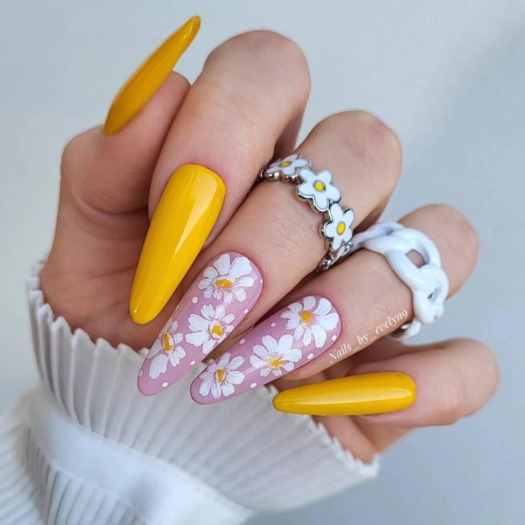 00016 Yellow Flower Nails - Whenever I think of summer, sunshine, and all things bright, I instantly picture Yellow Nails With Flowers shining under the sun. The first time I tried Yellow Nails With Flowers, it reminded me of my grandmother’s vibrant marigold garden, where each petal felt like a burst of joy.