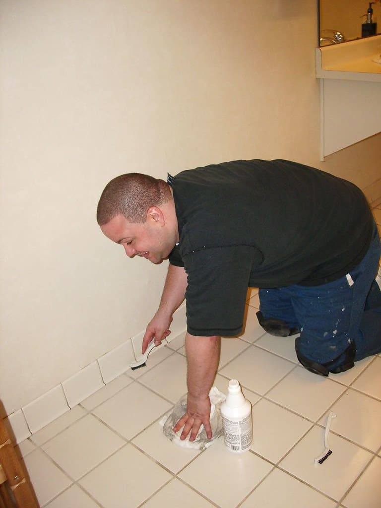 cleaning grout - Grout is a term used to refer to a dense fluid that helps fill gaps and is also very widely used as a reinforcement for structure build some time ago. Cement and sand are used to make grout, and water is mixed to get the perfect composition and balance of all the constituents.