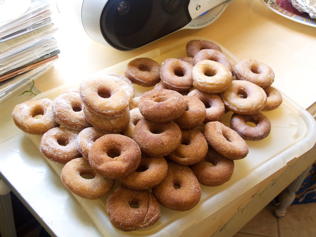 donuts stored at room temperature