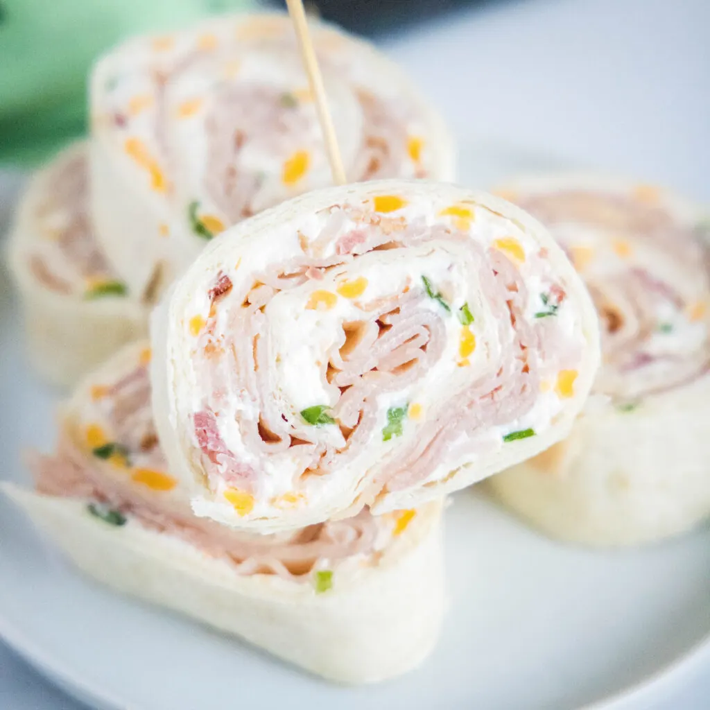 25 Easy Picnic Appetizers 26 Pinwheel Sandwiches square 2