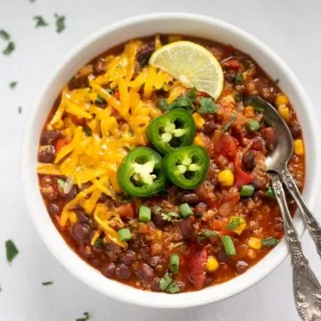 25 Easy High School Lunch Ideas 12 Quinoa chili
