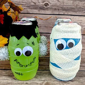 17 Easy Halloween Crafts 17 halloween juice bottles 3