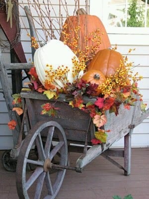 17 Best Fall Porch Decor