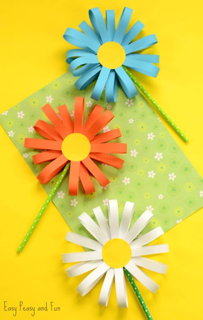 Simple Paper Flower Craft - Dive right into spring with these simple homemade Easter craft projects for both children and adults! From cute Easter bunny crafts to stunning DIY Easter decorations, we offer a wide range of Easter craft ideas suitable for all ages. Explore effortless Easter craft activities, such as decorating eggs and printable Easter crafts, to keep the little ones engaged.