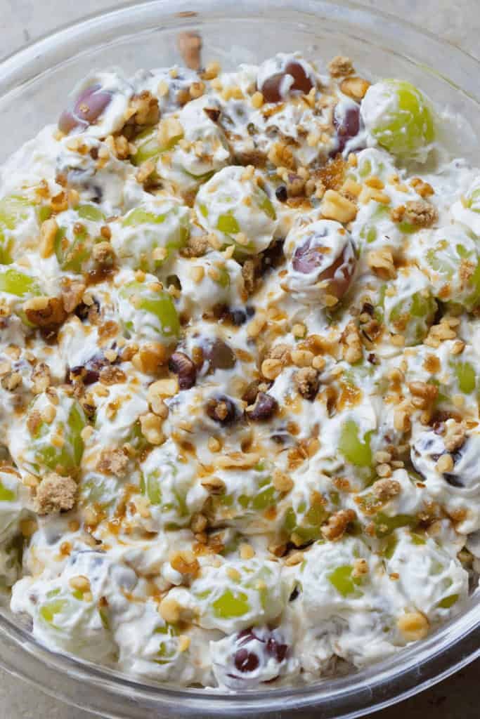 Trisha Yearwood Grape Salad Pin - St. Patrick’s Day desserts recipes are the perfect way to celebrate this festive holiday with a sweet touch of Irish charm. Whether you’re hosting a St. Patrick’s Day party or just want to indulge in some delicious treats, these St. Patrick’s Day desserts recipes offer something for everyone. From green-themed cakes to classic Irish sweets, there’s no shortage of ideas to bring the spirit of St. Patrick’s Day to your table. These dessert recipes are not only festive but also incredibly easy to make, ensuring that your celebration is as stress-free as it is delightful.
