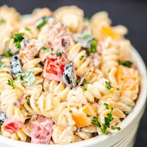 bacon ranch pasta salad 6square - Chilled pasta salad recipes offer a delightful way to savor the sunshine during hot summer days. The summertime presents an ideal opportunity to unveil your repertoire of cold pasta salad recipes and relish the diverse array of flavors they bring.