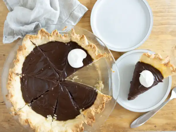 3 85 - Want a dessert fit for royalty? Million Dollar Chocolate Pie is like money in the bank when it comes to rich, decadent taste! An extravagant, creamy chocolate filling sits on a throne of flaky pie crust for a simple yet elegant dividend of exquisite, chocolatey superiority. Crowned with rich whipped cream, this Million Dollar Chocolate Pie takes the cake with its commanding presentation. It's truly priceless!