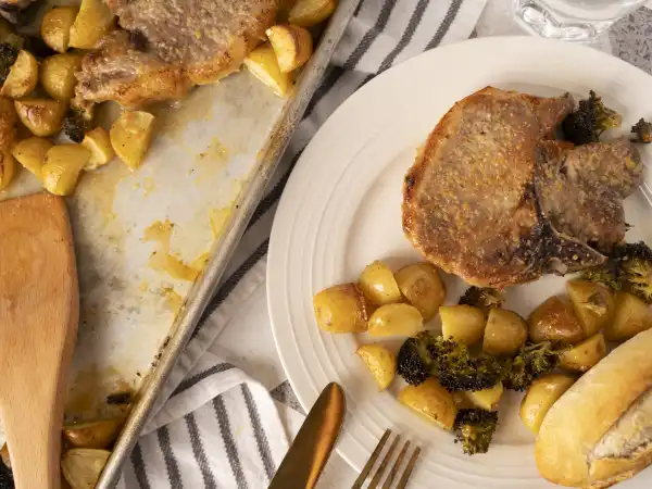 One-pan Pork Chops