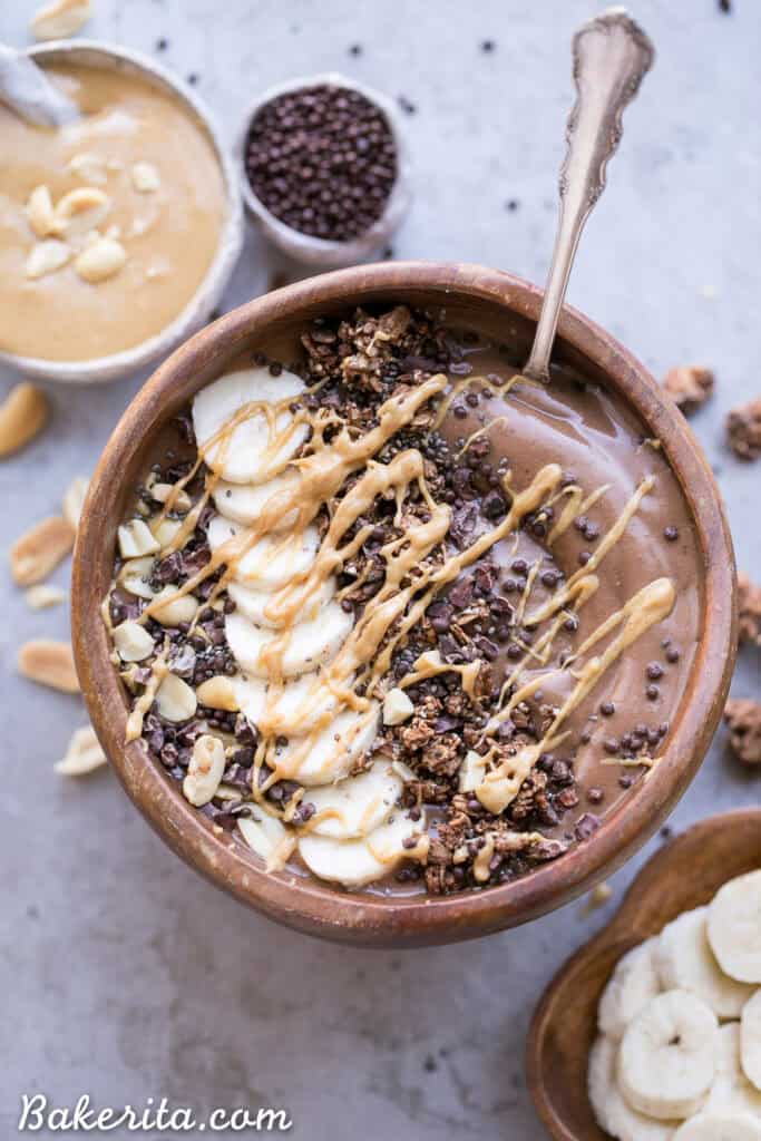 25 Easy Smoothie Bowl Recipes 7 Chocolate Peanut Butter Smoothie Bowl 10