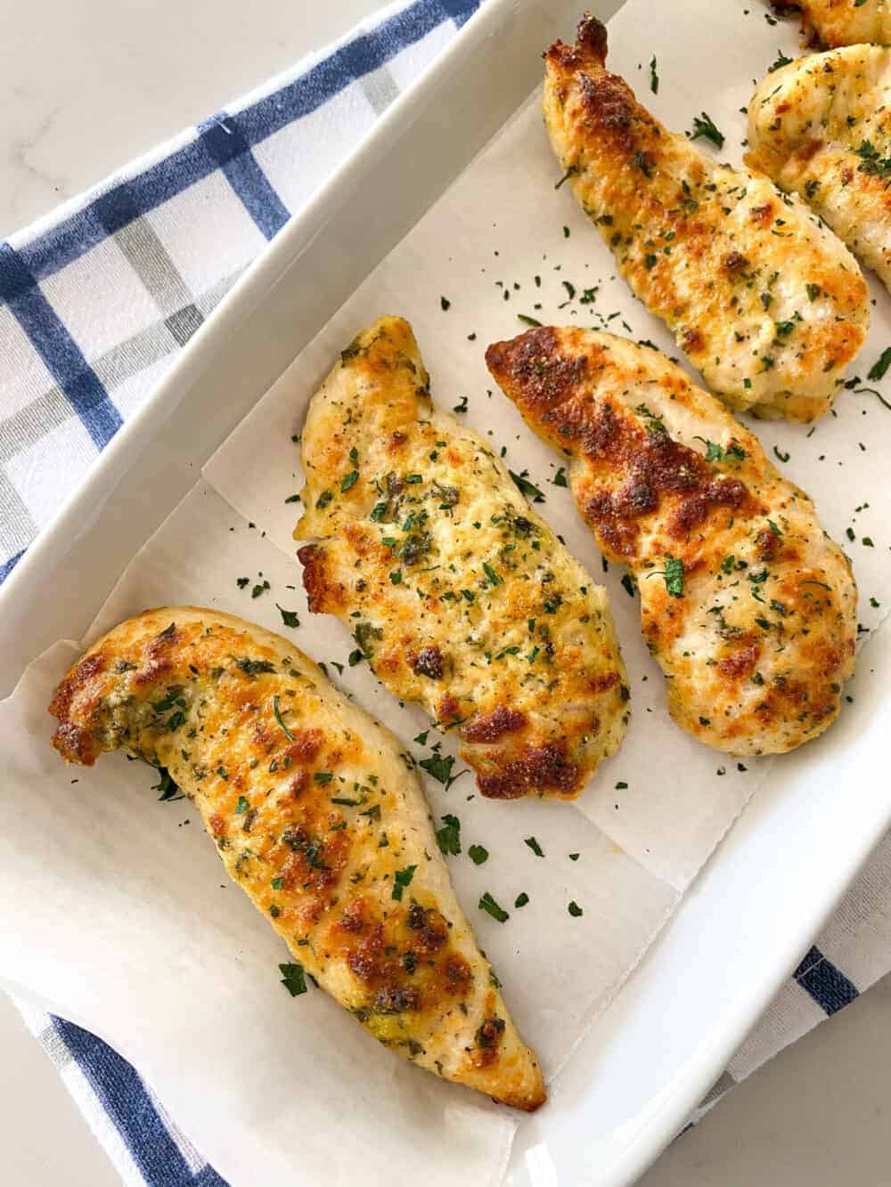 31 Easy Oven Baked Chicken Recipes 24 IMG 8067 scaled e1598474162875
