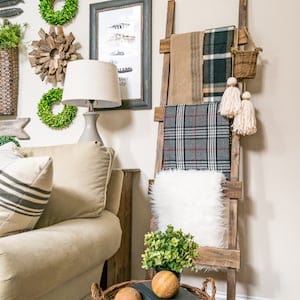 1 3 3 - DIY Farmhouse Furniture Ideas bring a rustic charm to any home, making it both inviting and stylish. Whether you’re looking to revamp your living space or add a touch of vintage elegance, farmhouse furniture projects offer a unique blend of functionality and beauty.