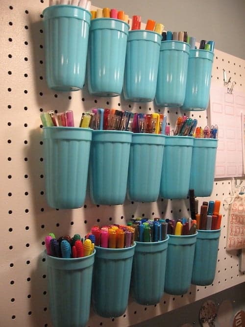 2684258672 c2d1d89539 c 1 - Crafting is a joyful expression of creativity, but it comes with the challenge of organizing an ever-growing collection of supplies. For those who love to craft, keeping everything tidy and accessible is essential.