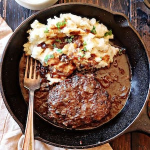 hasm steak 6 - In times when every penny counts, simple yet satisfying meals can make all the difference. Whether you’re stretching the budget for the week or simply looking for comforting dishes that don’t break the bank, poor man’s recipes offer a world of possibilities. These dishes are not just about saving money; they’re about creating delicious meals with humble ingredients that are likely already in your pantry.