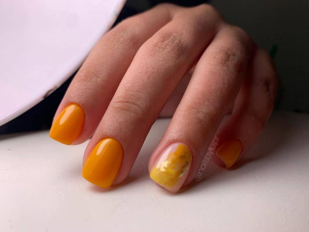 Stunning Fall Shellac Nails 2025: Top Trends and 25 Ideas for a Perfect Autumn Manicure