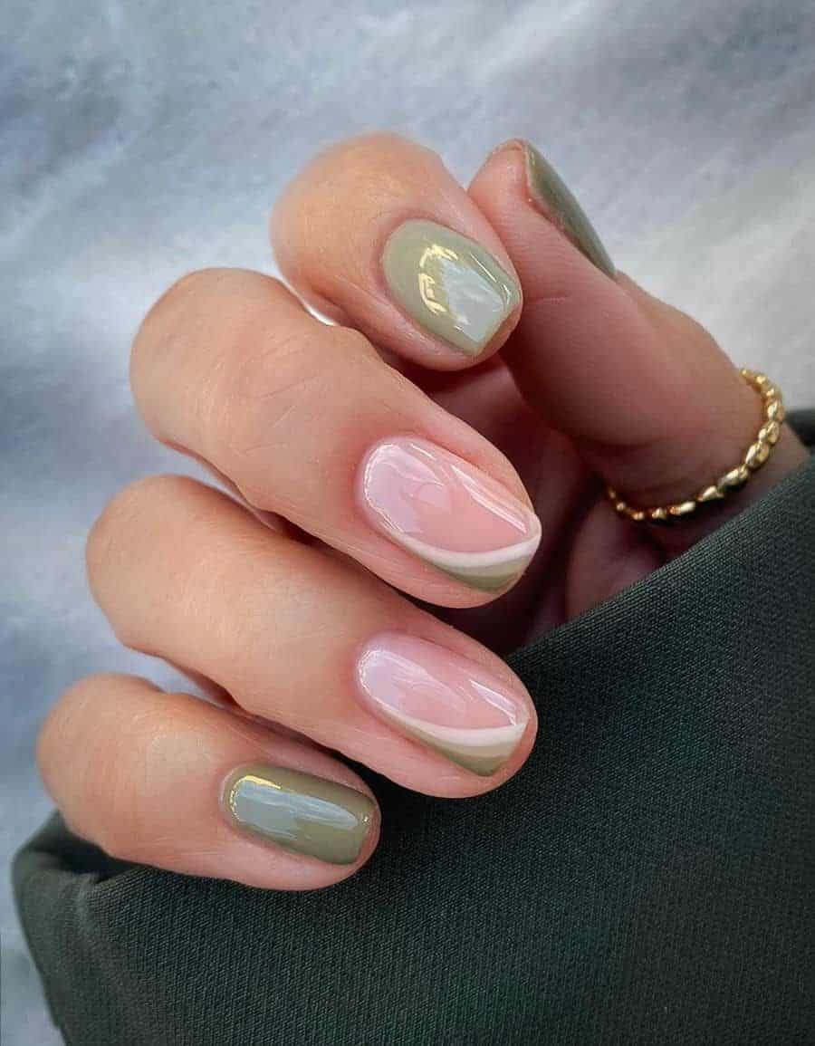 19+ Gorgeous Sage Green Nails To Inspire Your Next Mani [2025] - Earthy Sage Green Nail Designs