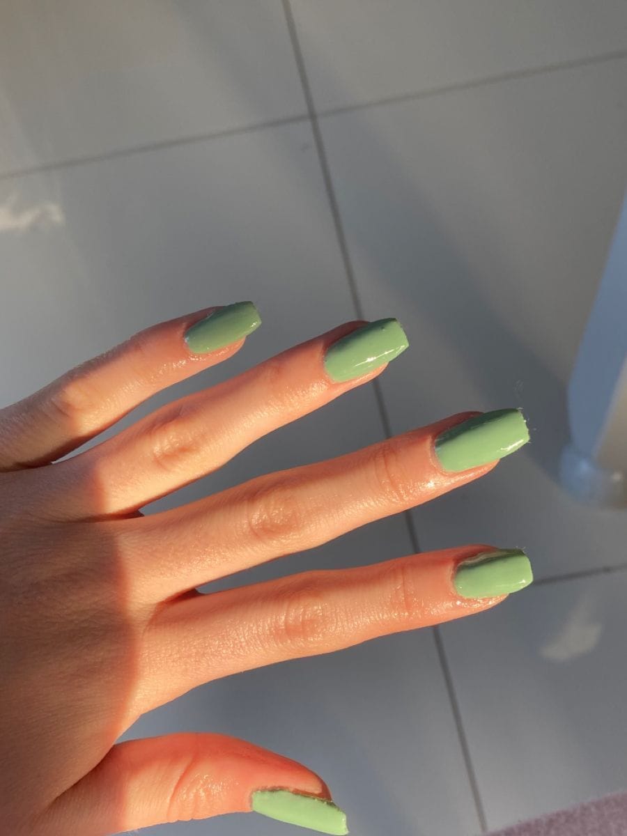 Sage green nails - Earthy Sage Green Nail Designs