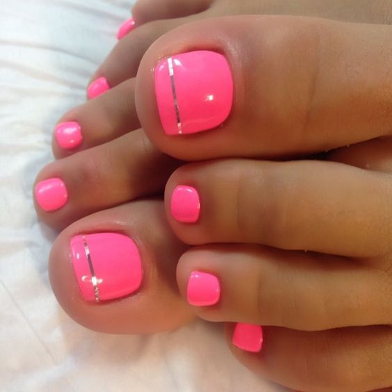 Hot Pink Summer Toenail Designs: Sparkle, Art, and Beach Vibes