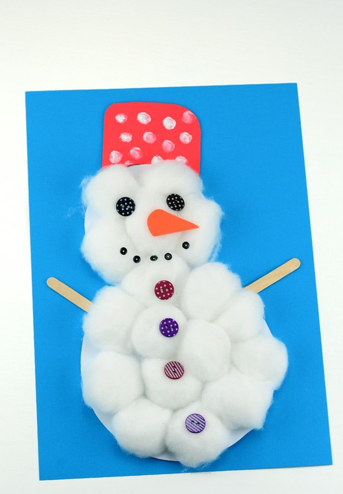 Cotton Ball Snowman Craft 1 - This cotton ball snowman craft is perfect for preschoolers and kids in kindergarten, it’s super easy to make and allows for creativity when it comes to decorating!