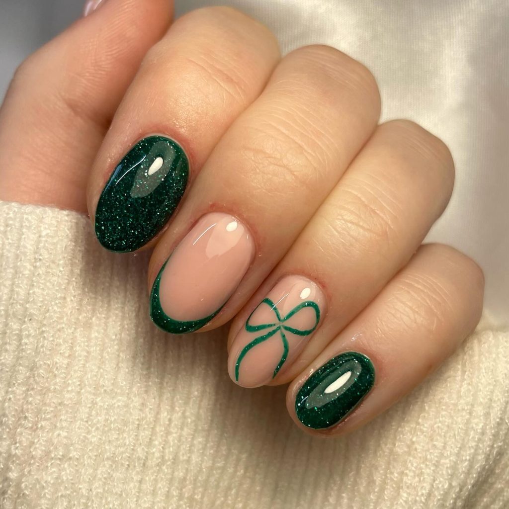 00001 Fun Winter Nails - Winter nail ideas bring a fresh touch to seasonal style, offering a mix of festive nail designs, cozy winter colors, and trendy nail art perfect for the colder months. Whether you love icy blue nails, classic red winter nails, or glittery snowflake designs, there are endless ways to elevate your manicure for the season.