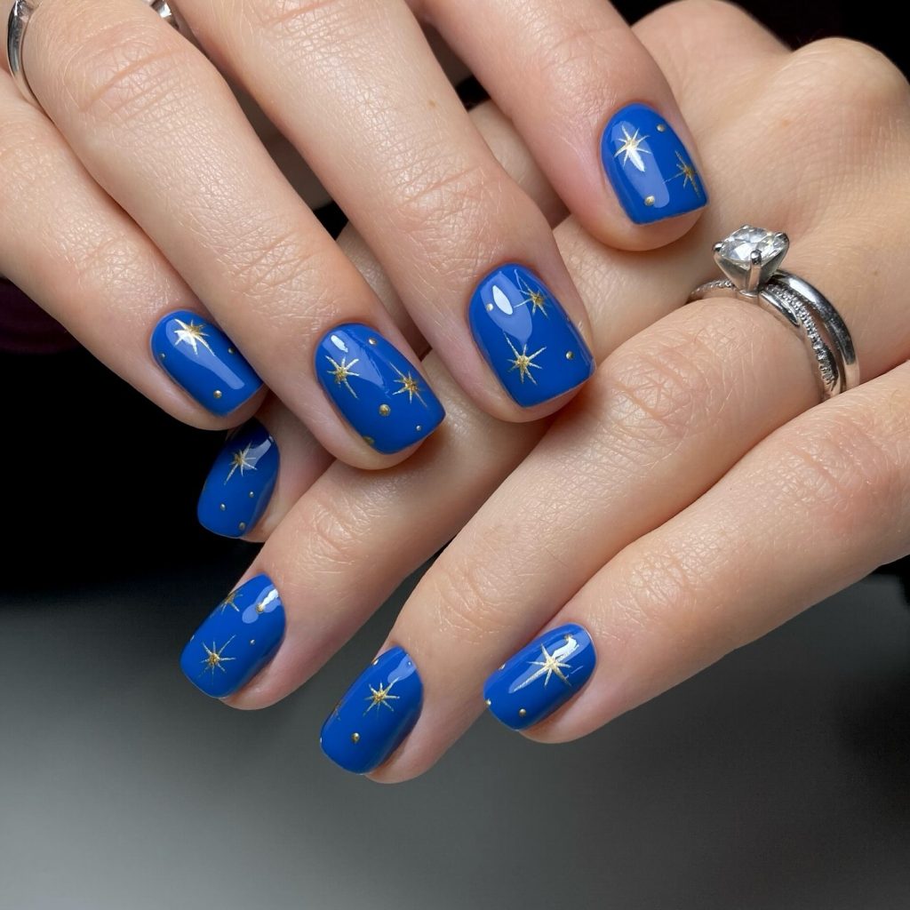 00014 December Nails - As the holiday season approaches, December nail ideas take center stage with festive designs, winter-inspired colors, and cozy, elegant aesthetics. Whether you love classic red nails, shimmering gold accents, or icy blue tones, December nail ideas bring endless inspiration for every occasion. Picture yourself sipping hot cocoa with stunning December nails that match the magic of the season. From chic minimalist styles to bold, glittery statements, there’s a perfect December nail idea for everyone.