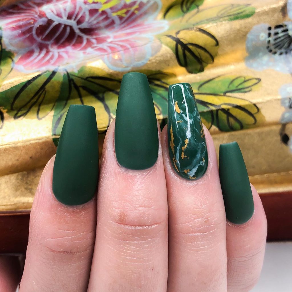 00006 Matte Green Nails - I’ve always loved experimenting with nail colors, but nothing feels quite like chic matte green nail ideas during the cooler months. The first time I tried matte green nails, I was going for something simple but what happened was—everyone noticed it, even strangers.