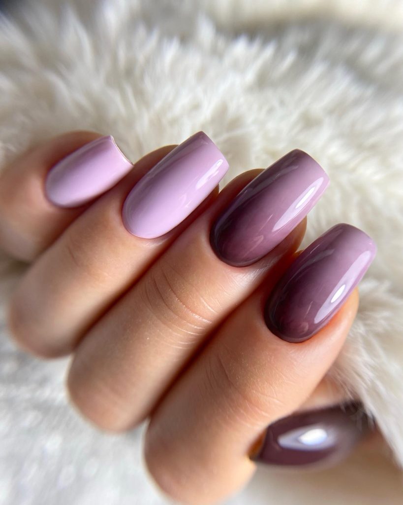 00009 Purple Ombre Nails - Last summer, my sister try a few elegant purple ombre nail ideas, and ever since then, I’ve been obsessed. The way those purple ombre nail designs shimmered in the sunlight were just too beautiful. Every shade blended so well, you would think a professional artist had did it.