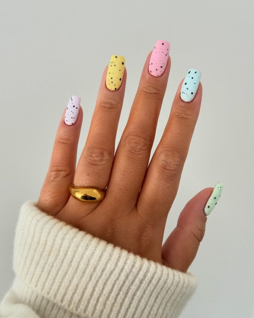 00011 Simple Cute Nails - When I first started looking for trendy simple cute nails, I were overwhelmed by the options. From pastel pinks to floral tips, trendy simple cute nails are a go-to style for anyone who wants pretty hands without going overboard.